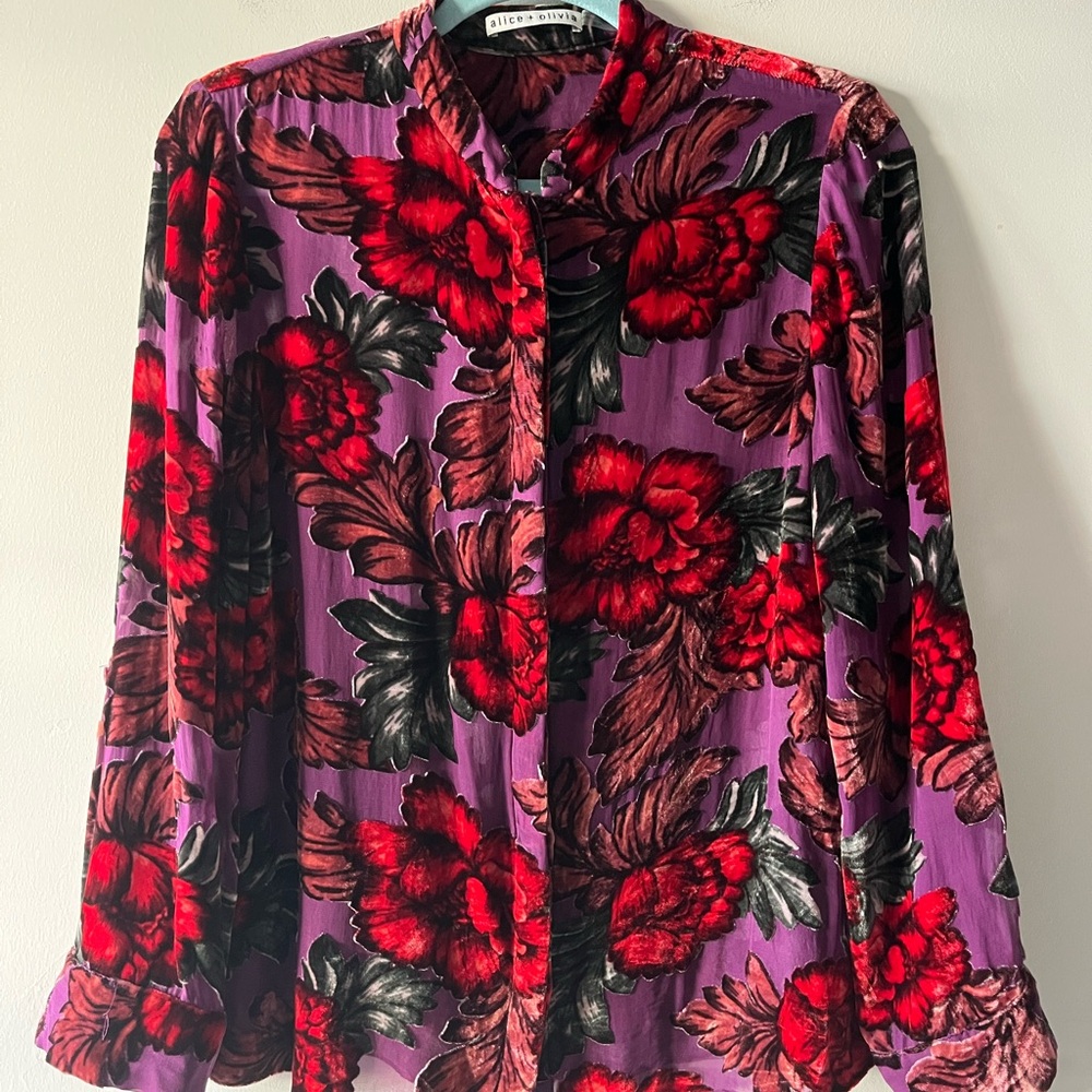 Alice + Olivia Women's Gorgeous Floral Top - Burn out Velvet Design - M